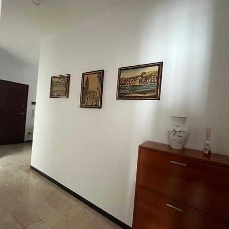 Casa Vacanze Tardy E Benech Savona Dış mekan fotoğraf